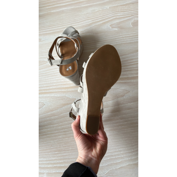 BP Sky Wedge Sandal Nordstrom in grey suede size 9 NWOT - Picture 14 of 15